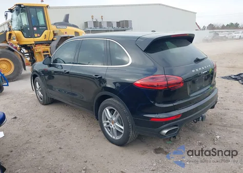 2016 Porsche Cayenne Diesel z USA, uszkodzony, nr VIN WP1AF2A28GKA45005